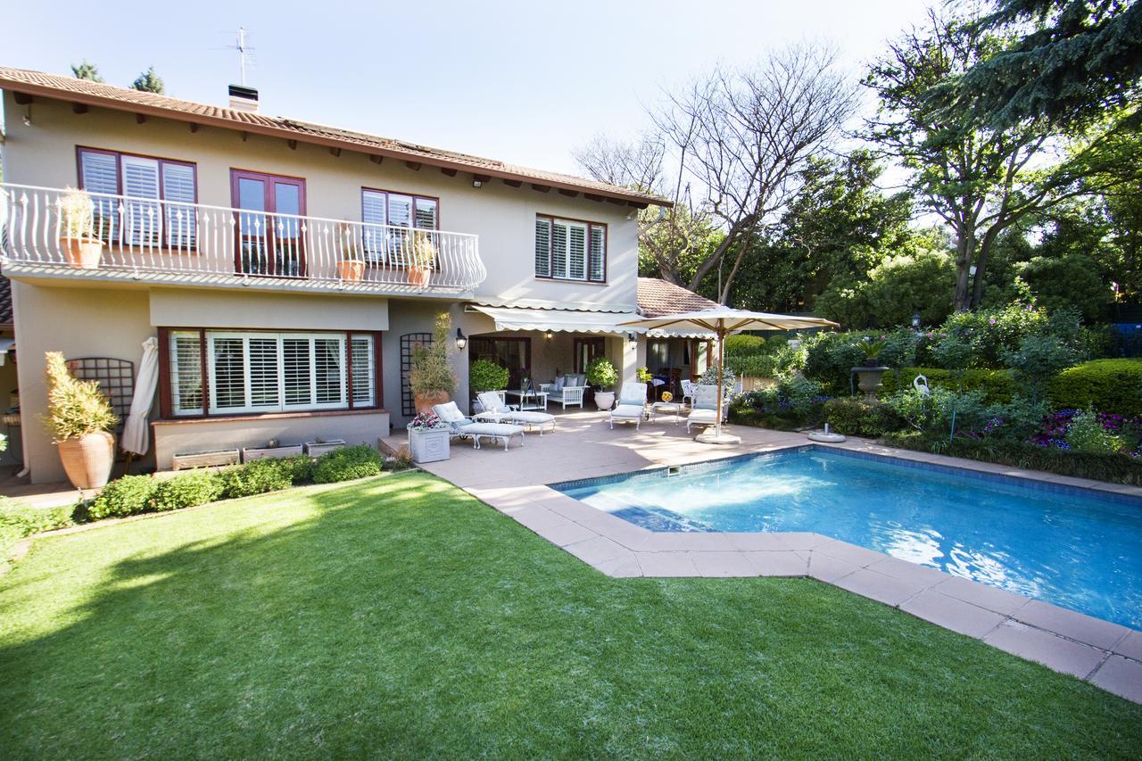 Bellgrove Guest House Sandton โจฮันเนสเบิร์ก ภายนอก รูปภาพ