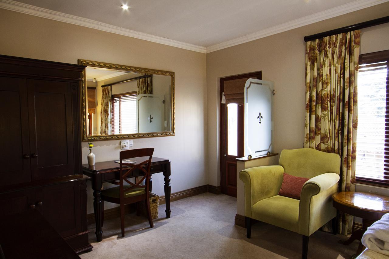 Bellgrove Guest House Sandton โจฮันเนสเบิร์ก ภายนอก รูปภาพ