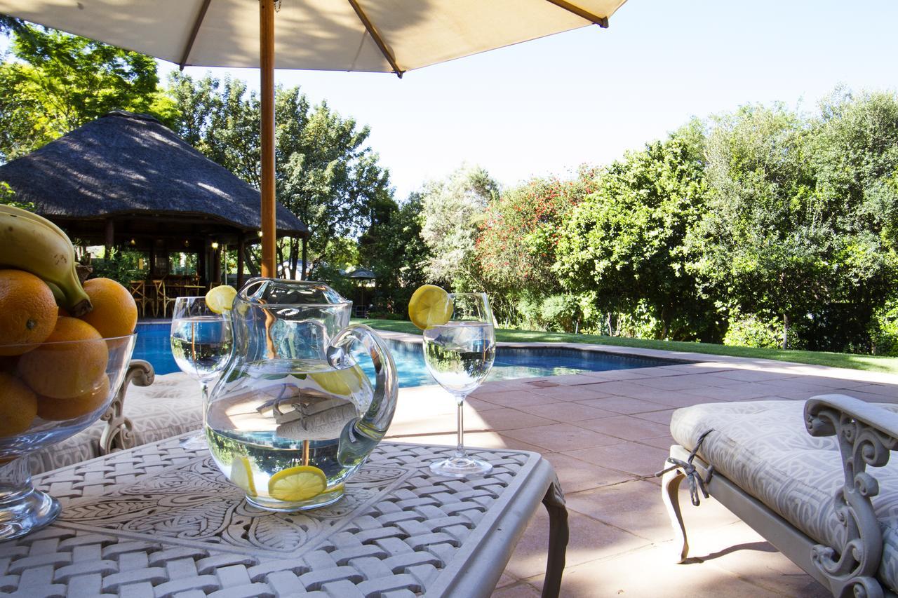 Bellgrove Guest House Sandton โจฮันเนสเบิร์ก ภายนอก รูปภาพ