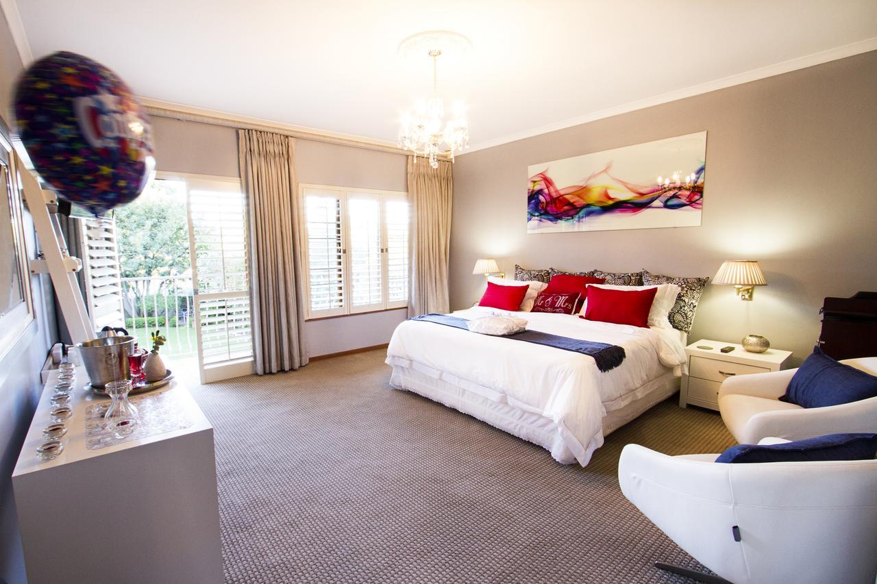 Bellgrove Guest House Sandton โจฮันเนสเบิร์ก ภายนอก รูปภาพ