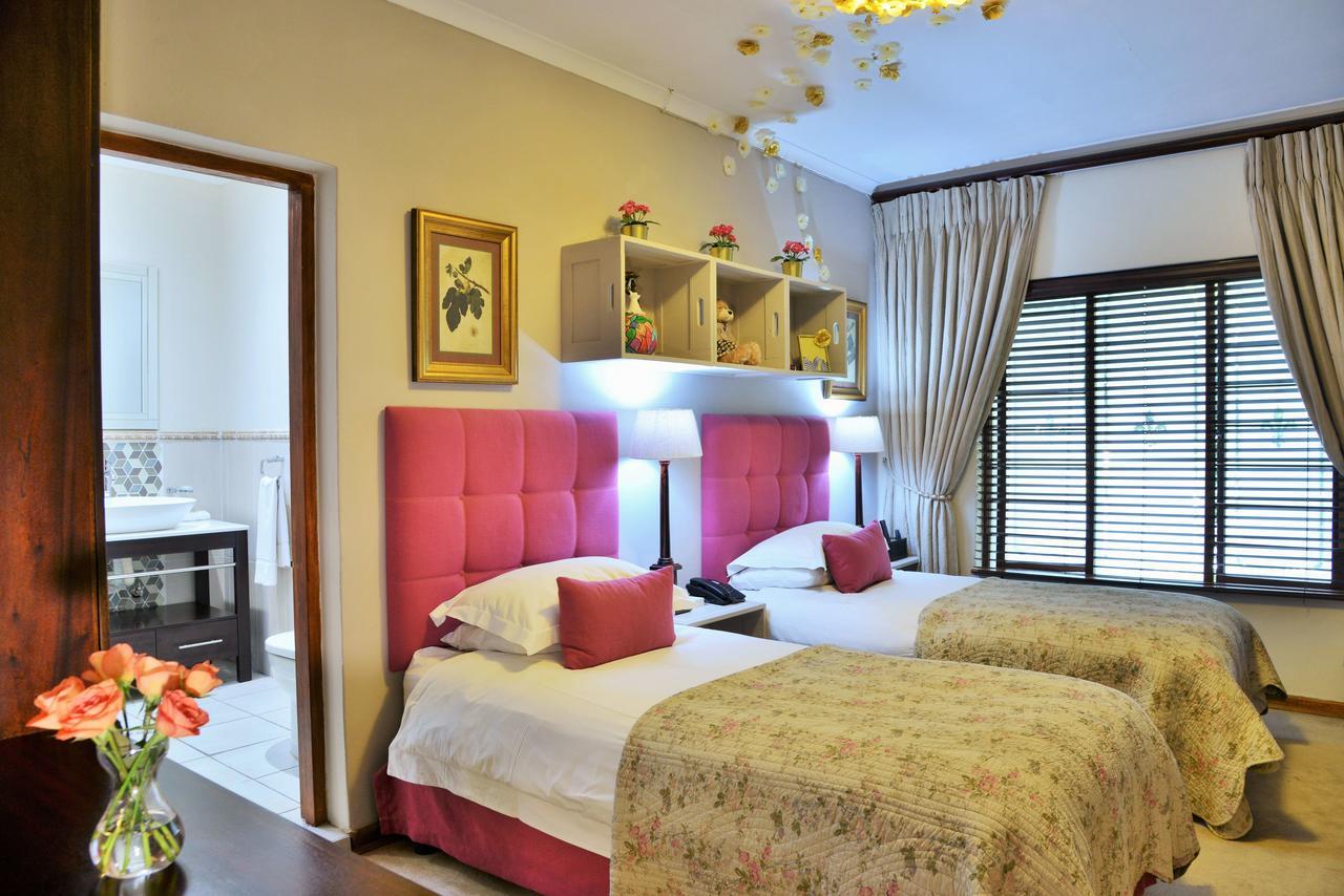 Bellgrove Guest House Sandton โจฮันเนสเบิร์ก ภายนอก รูปภาพ