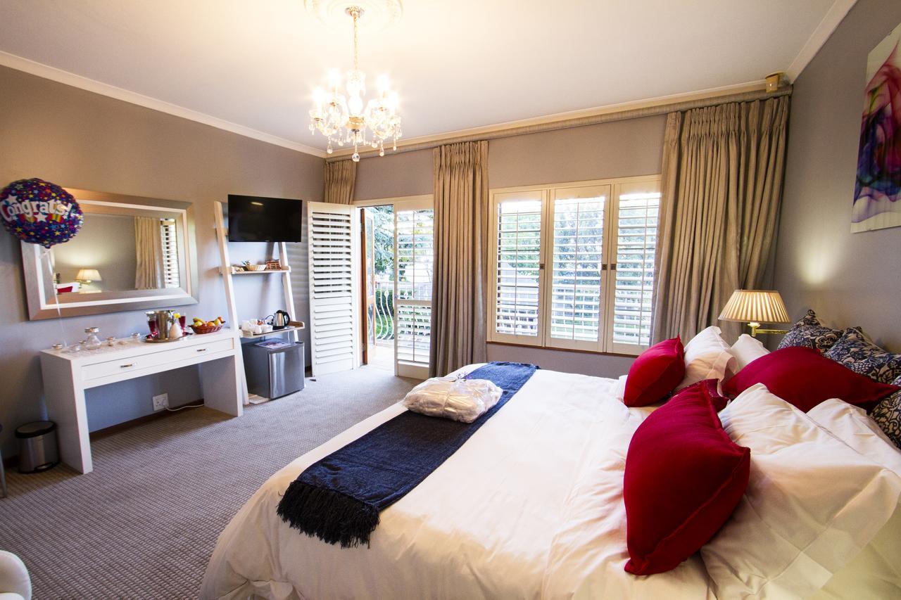 Bellgrove Guest House Sandton โจฮันเนสเบิร์ก ภายนอก รูปภาพ